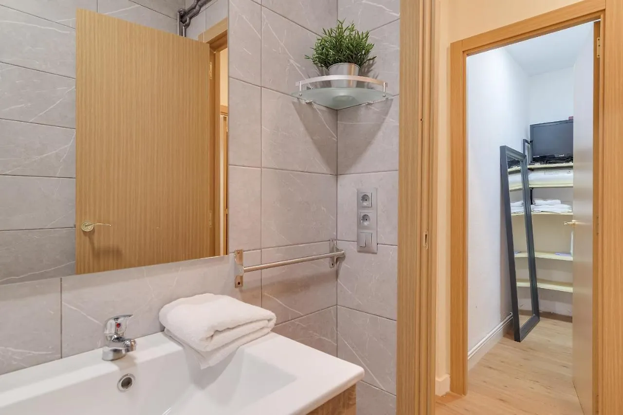Cool&Colorful Centric Apartment Barselona